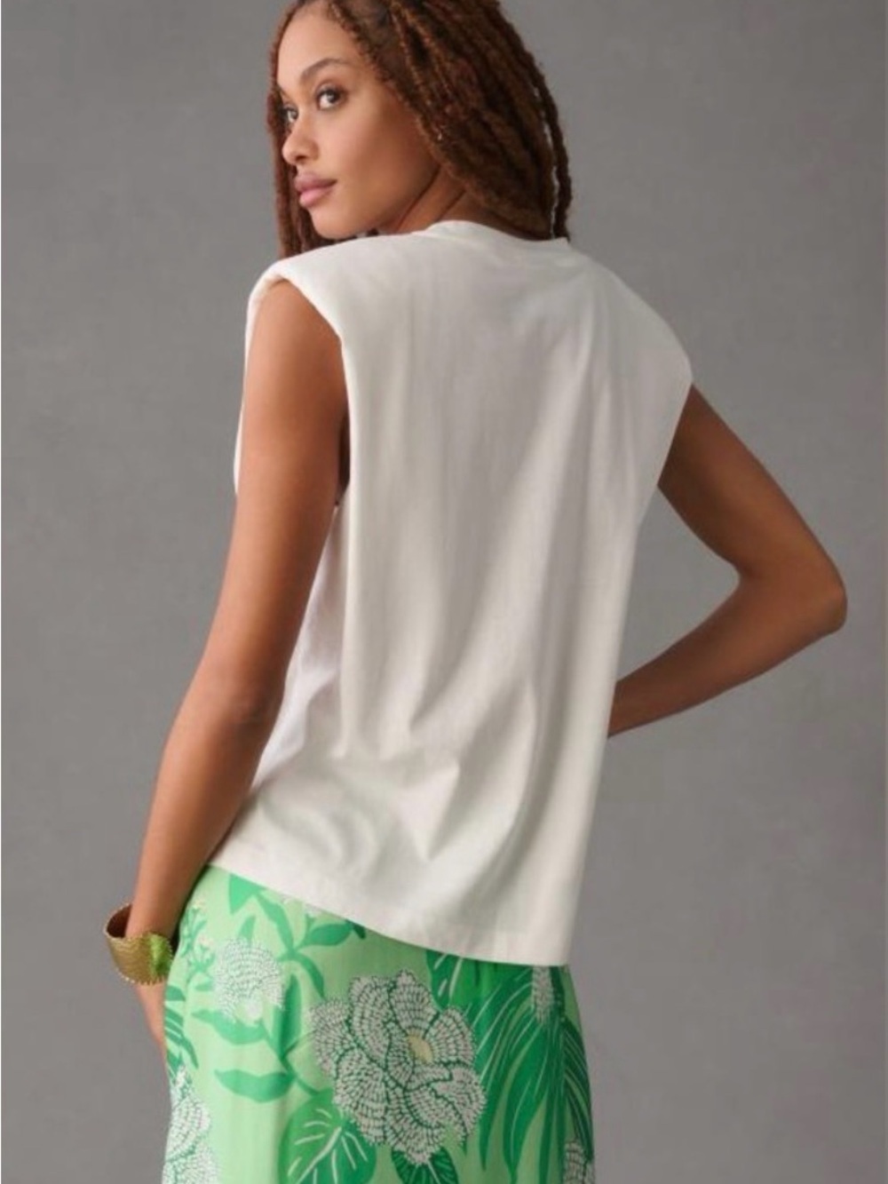 FARM RIO Nature is the Future Embroidered White Muscle Sleeveless Tee Sz S - Picture 3 of 6